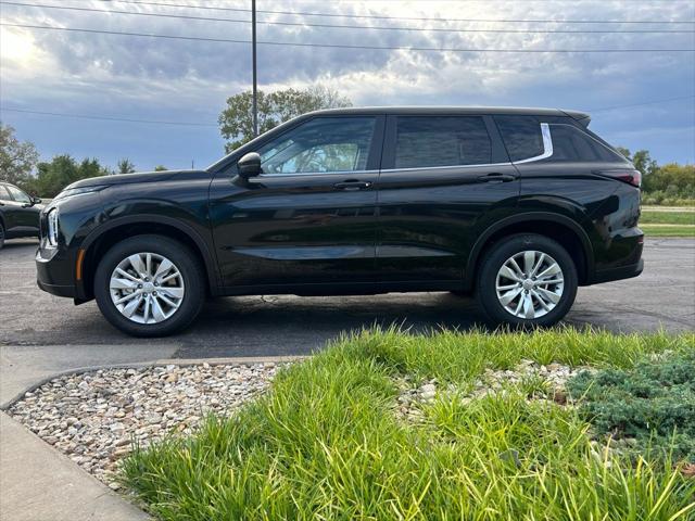 2025 Mitsubishi Outlander ES 2.5 S-AWC