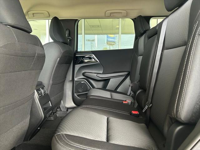 2025 Mitsubishi Outlander ES 2.5 S-AWC