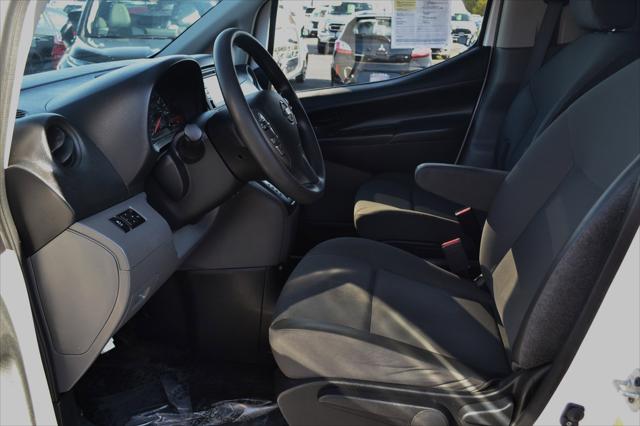 2019 Nissan NV200 SV
