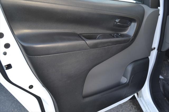 2019 Nissan NV200 SV