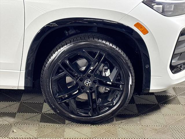 2025 Volkswagen Tiguan 2.0T SE R-Line Black