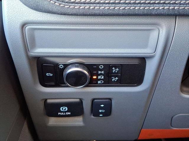 2025 Ford F-150 Flash