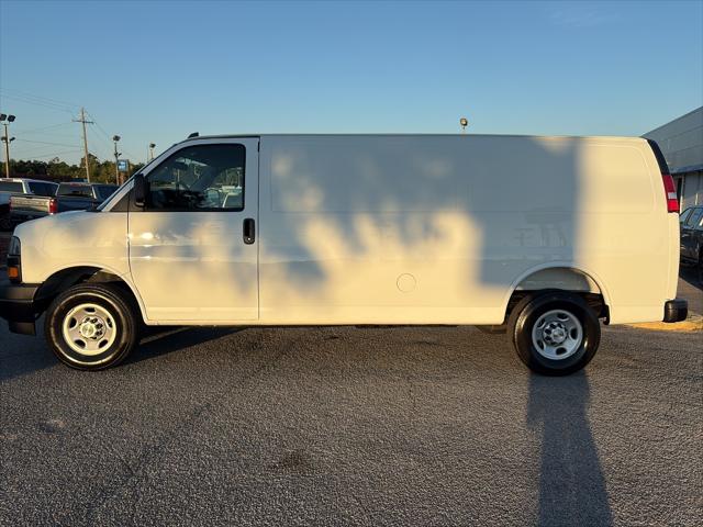 2025 Chevrolet Express Cargo Van RWD 3500 Extended Wheelbase WT