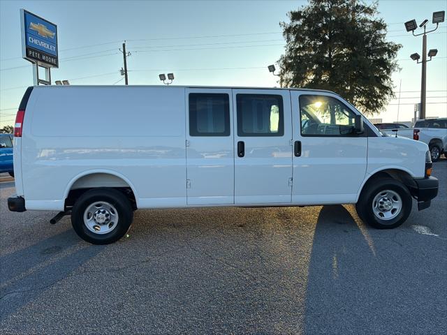 2025 Chevrolet Express Cargo Van RWD 3500 Extended Wheelbase WT