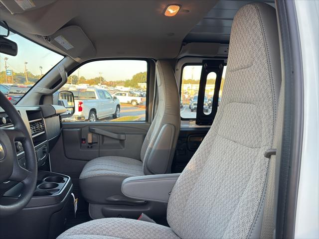 2025 Chevrolet Express Cargo Van RWD 3500 Extended Wheelbase WT