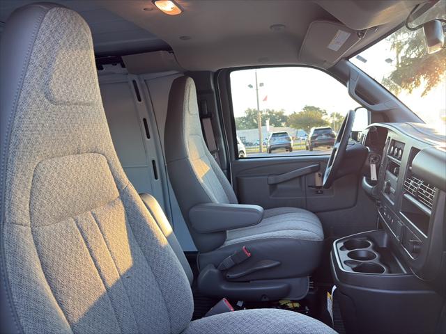 2025 Chevrolet Express Cargo Van RWD 3500 Extended Wheelbase WT