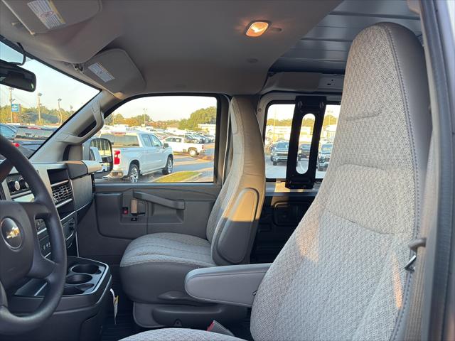 2025 Chevrolet Express Cargo Van RWD 3500 Extended Wheelbase WT