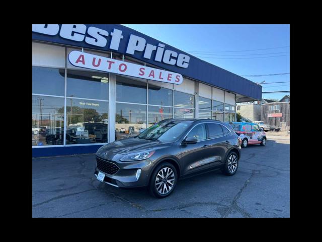 2020 Ford Escape Titanium for sale in Methuen, MA