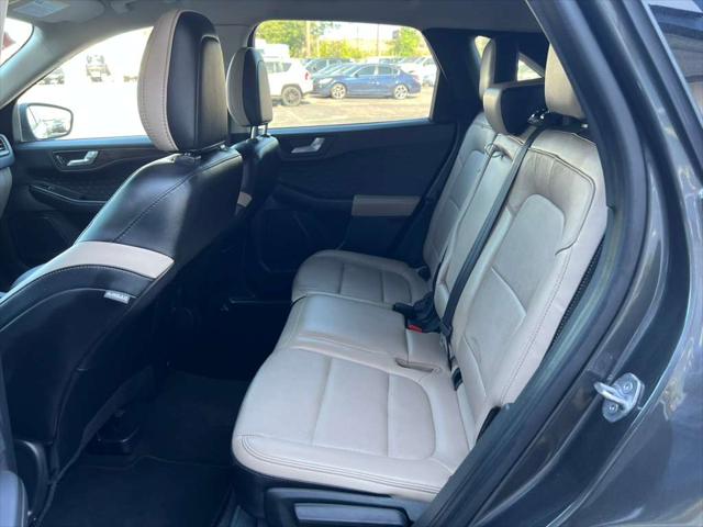 2020 Ford Escape Titanium