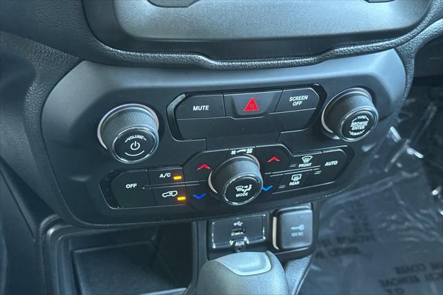 2019 Jeep Renegade Latitude FWD