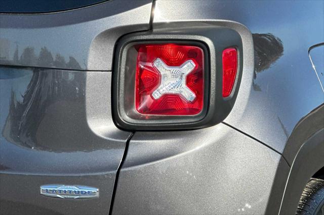 2019 Jeep Renegade Latitude FWD