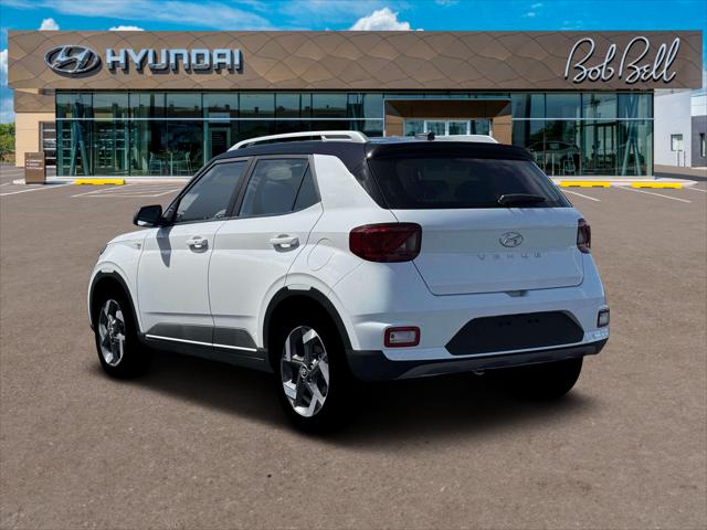 2026 Hyundai Venue SEL w/Two-Tone Roof