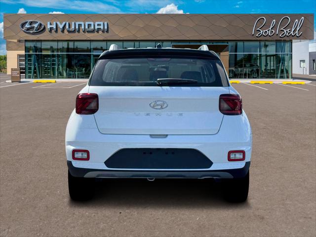 2026 Hyundai Venue SEL w/Two-Tone Roof