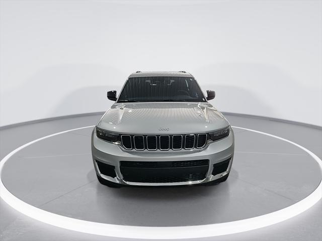 2025 Jeep Grand Cherokee GRAND CHEROKEE L LAREDO X 4X4