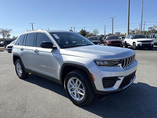 2025 Jeep Grand Cherokee GRAND CHEROKEE LAREDO X 4X2 2025 Jeep Grand Cherokee GRAND CHEROKEE LAREDO X 4X2