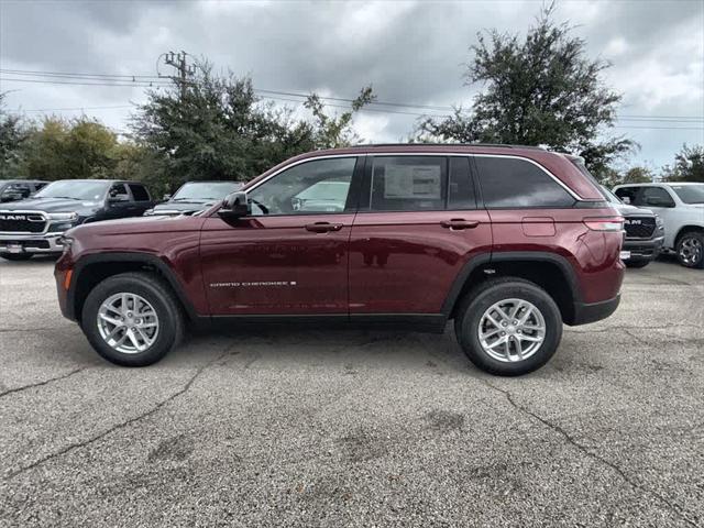 2025 Jeep Grand Cherokee GRAND CHEROKEE LAREDO X 4X2