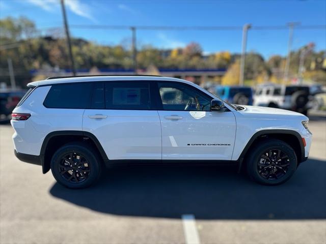 2025 Jeep Grand Cherokee GRAND CHEROKEE L ALTITUDE X 4X4