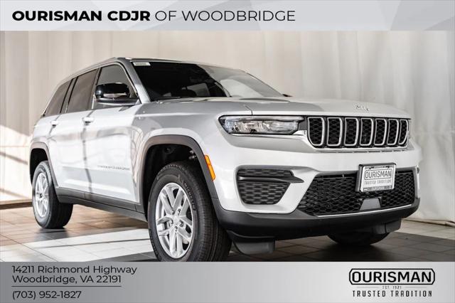 2025 Jeep Grand Cherokee GRAND CHEROKEE LAREDO X 4X4 2025 Jeep Grand Cherokee GRAND CHEROKEE LAREDO X 4X4