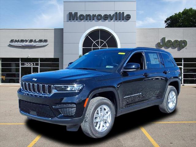 2025 Jeep Grand Cherokee GRAND CHEROKEE LAREDO X 4X4