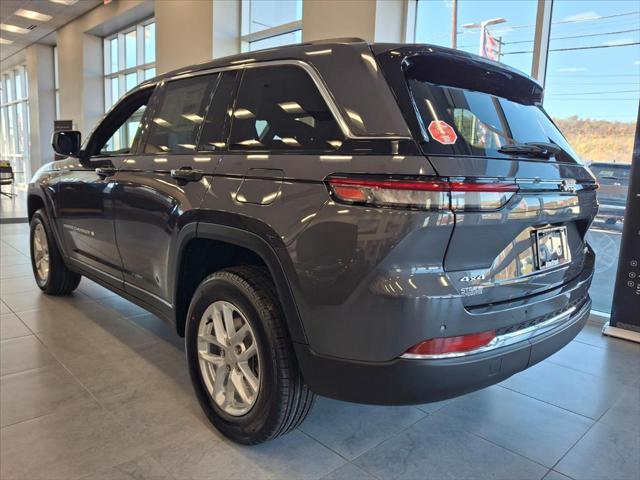 2025 Jeep Grand Cherokee GRAND CHEROKEE LAREDO X 4X4 2025 Jeep Grand Cherokee GRAND CHEROKEE LAREDO X 4X4