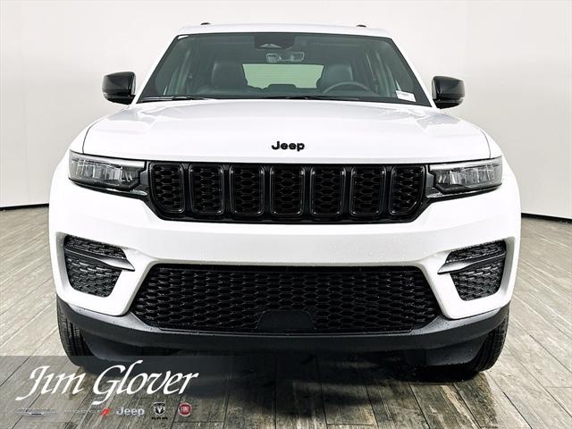 2025 Jeep Grand Cherokee GRAND CHEROKEE ALTITUDE 4X2