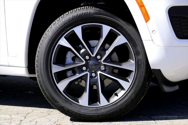 2025 Jeep Grand Cherokee GRAND CHEROKEE OVERLAND 4X4