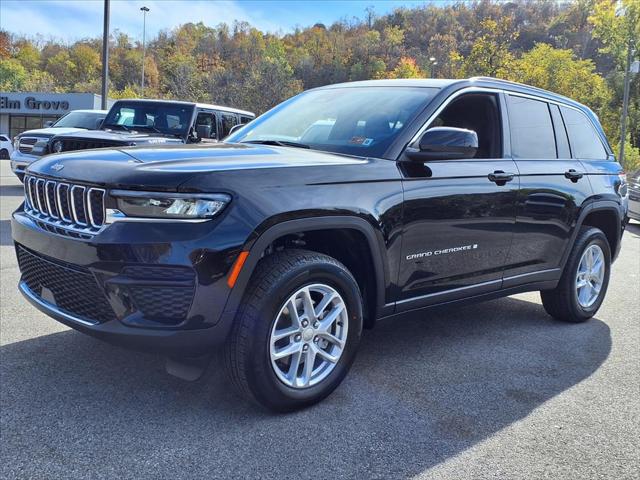 2025 Jeep Grand Cherokee GRAND CHEROKEE LAREDO X 4X4 2025 Jeep Grand Cherokee GRAND CHEROKEE LAREDO X 4X4