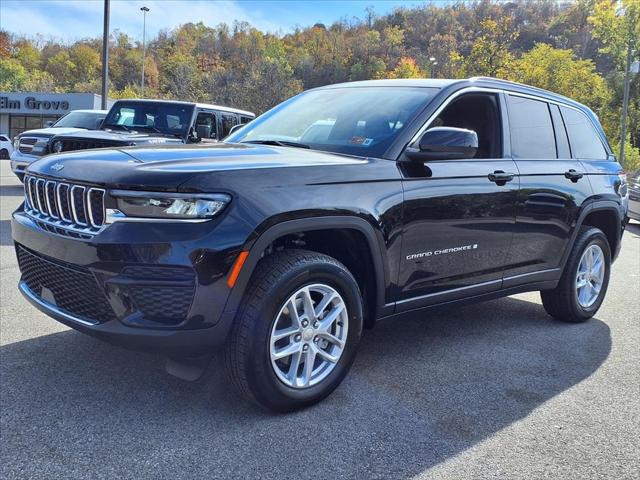 2025 Jeep Grand Cherokee GRAND CHEROKEE LAREDO X 4X4 2025 Jeep Grand Cherokee GRAND CHEROKEE LAREDO X 4X4