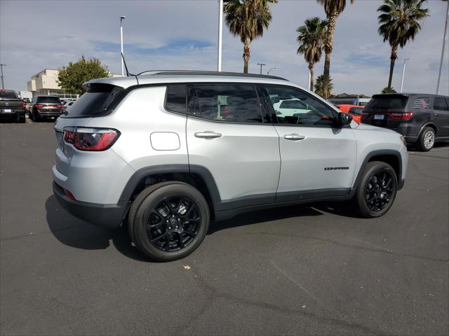 2026 Jeep Compass COMPASS LATITUDE ALTITUDE 4X4 2026 Jeep Compass COMPASS LATITUDE ALTITUDE 4X4