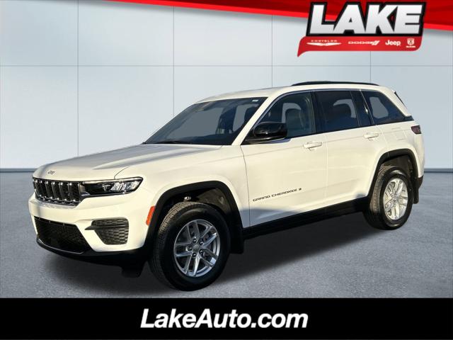 2025 Jeep Grand Cherokee GRAND CHEROKEE LAREDO X 4X4 2025 Jeep Grand Cherokee GRAND CHEROKEE LAREDO X 4X4