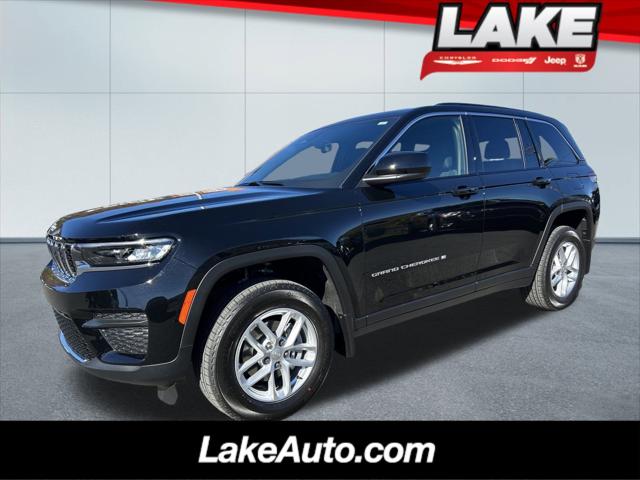 2025 Jeep Grand Cherokee GRAND CHEROKEE LAREDO X 4X4