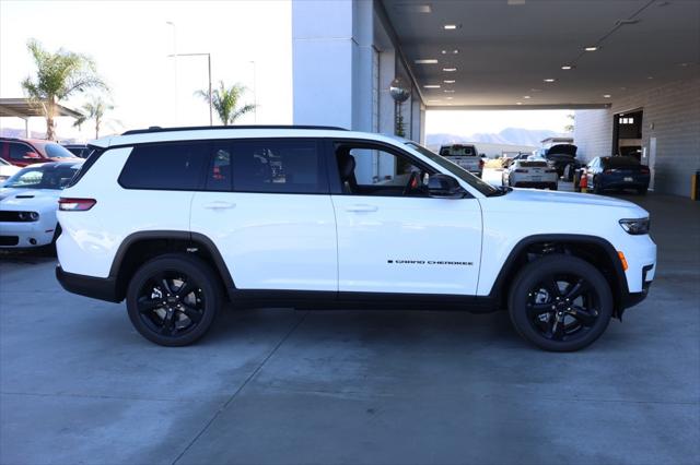 2025 Jeep Grand Cherokee GRAND CHEROKEE L ALTITUDE X 4X2