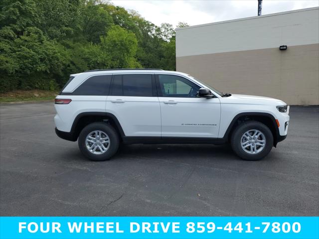 2025 Jeep Grand Cherokee GRAND CHEROKEE LAREDO 4X2