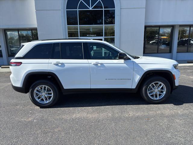 2025 Jeep Grand Cherokee GRAND CHEROKEE LAREDO X 4X2 2025 Jeep Grand Cherokee GRAND CHEROKEE LAREDO X 4X2