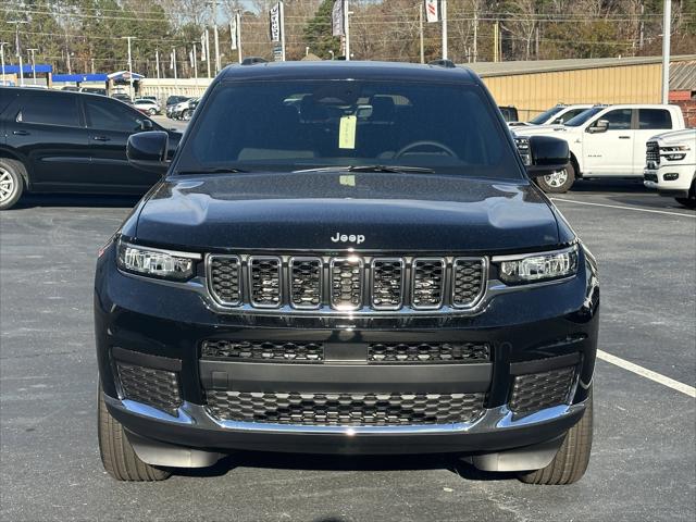 2025 Jeep Grand Cherokee GRAND CHEROKEE L LAREDO X 4X4