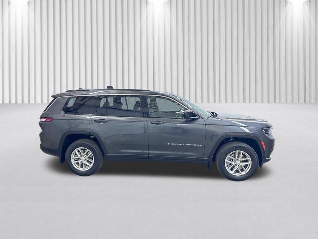2025 Jeep Grand Cherokee GRAND CHEROKEE L LAREDO X 4X4