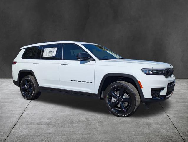 2025 Jeep Grand Cherokee GRAND CHEROKEE L ALTITUDE X 4X4