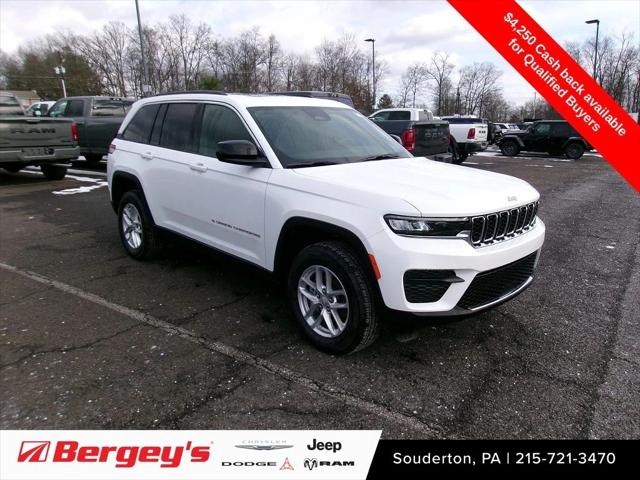 2025 Jeep Grand Cherokee GRAND CHEROKEE LAREDO X 4X4 2025 Jeep Grand Cherokee GRAND CHEROKEE LAREDO X 4X4