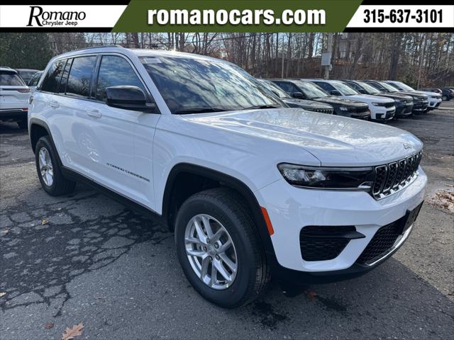 2025 Jeep Grand Cherokee GRAND CHEROKEE LAREDO X 4X4 2025 Jeep Grand Cherokee GRAND CHEROKEE LAREDO X 4X4
