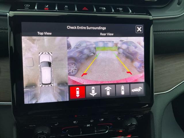 2025 Jeep Grand Cherokee Summit 4x4