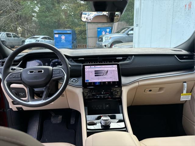 2025 Jeep Grand Cherokee Limited 4x4