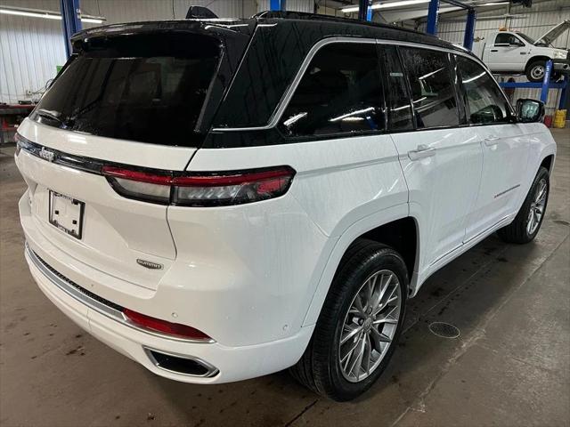 2025 Jeep Grand Cherokee GRAND CHEROKEE SUMMIT 4X4