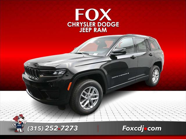 2025 Jeep Grand Cherokee GRAND CHEROKEE LAREDO X 4X4