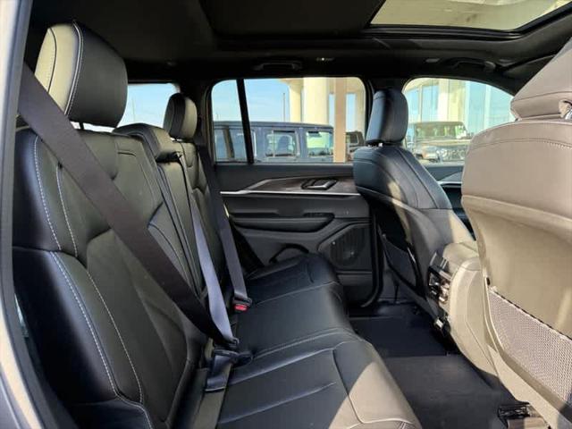 2025 Jeep Grand Cherokee GRAND CHEROKEE LIMITED 4X4 2025 Jeep Grand Cherokee GRAND CHEROKEE LIMITED 4X4