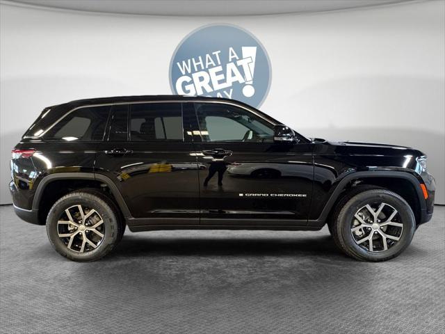 2025 Jeep Grand Cherokee GRAND CHEROKEE LIMITED 4X4