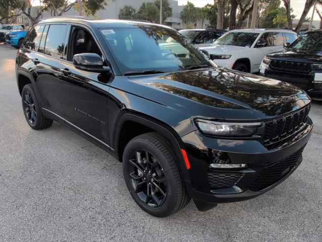 2025 Jeep Grand Cherokee GRAND CHEROKEE LIMITED 4X4