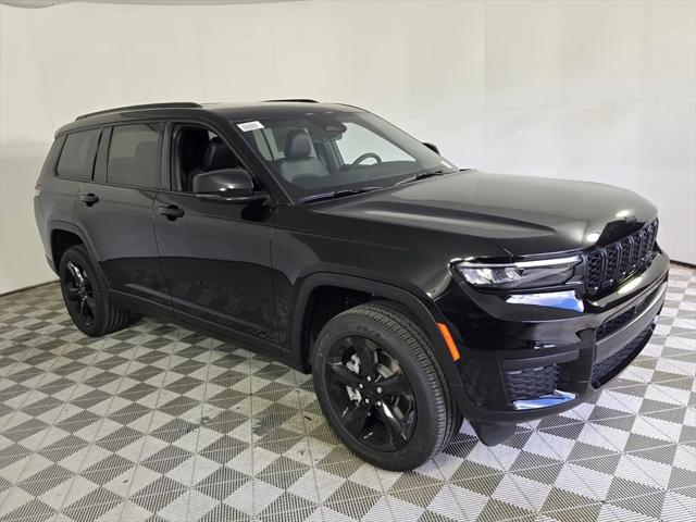 2025 Jeep Grand Cherokee GRAND CHEROKEE L ALTITUDE X 4X2