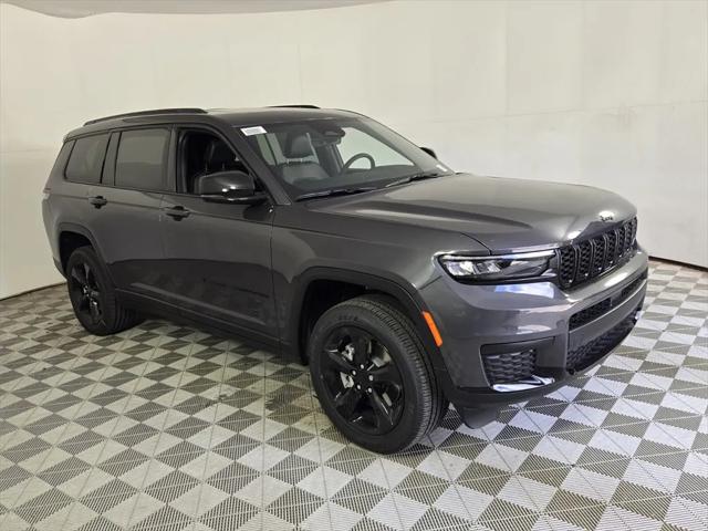2025 Jeep Grand Cherokee GRAND CHEROKEE L ALTITUDE X 4X2