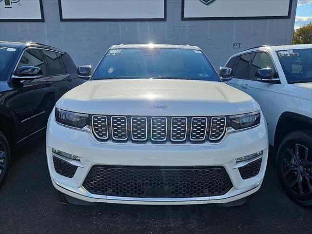 2025 Jeep Grand Cherokee GRAND CHEROKEE SUMMIT 4X4