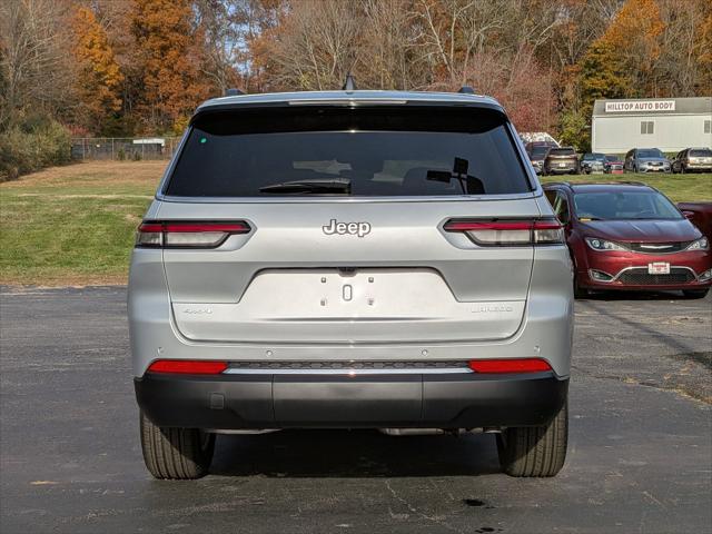 2025 Jeep Grand Cherokee Laredo X 4x4
